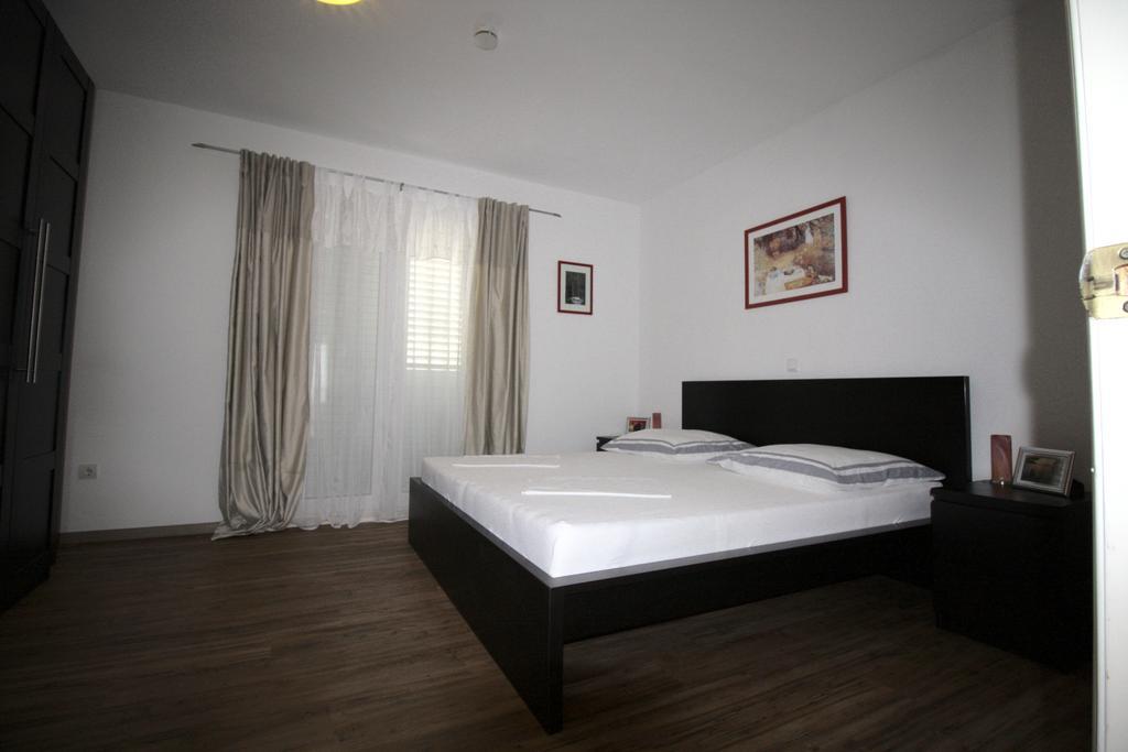 Apartment Dalmatien Traumhaus ماكارسكا المظهر الخارجي الصورة