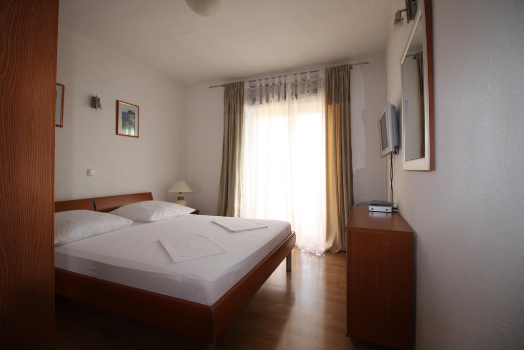 Apartment Dalmatien Traumhaus ماكارسكا المظهر الخارجي الصورة