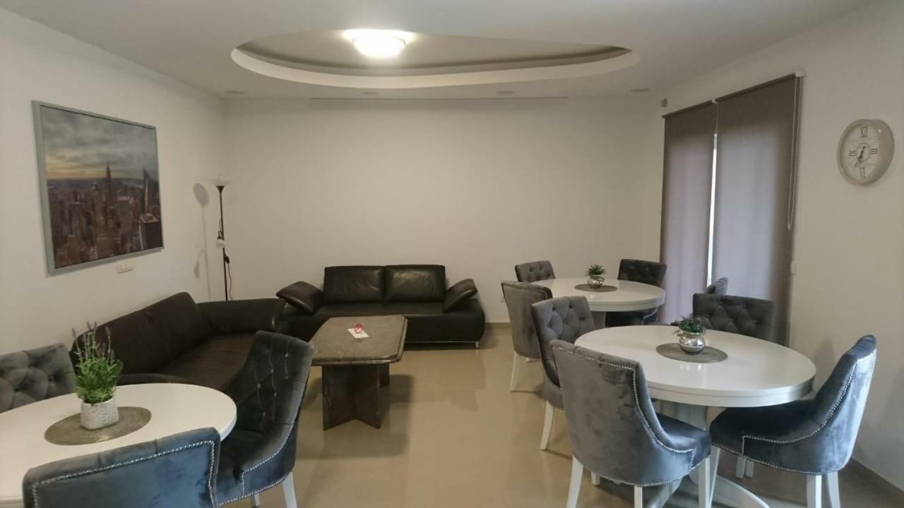 Apartment Dalmatien Traumhaus ماكارسكا المظهر الخارجي الصورة